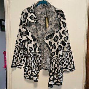 Joseph A Leopard Print Open Front Poncho Wrap Cardigan Sweater Size 1X Black NWT